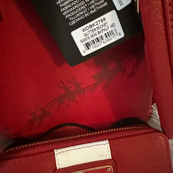 🌲Loungefly Disney Mickey Mouse Christmas Santa Wallet & Backpack🌲 - Picture 11 of 12